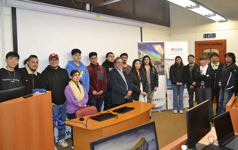 Syntec capacita en Ingeniería Inversa a futuros proyectistas de la UTFSM