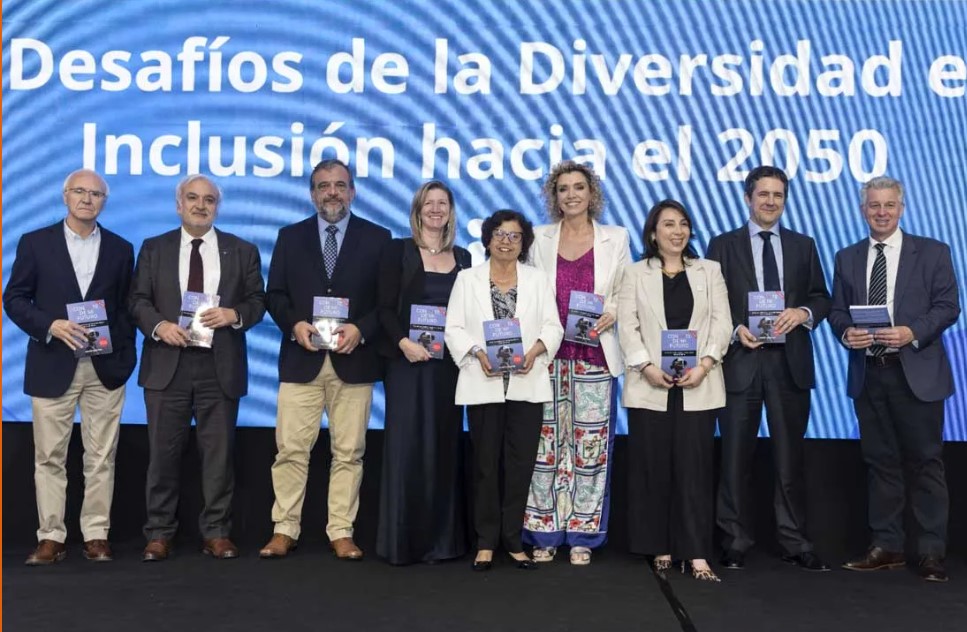 BHP recibe premio por ser la minera con mayor participación femenina en Chile