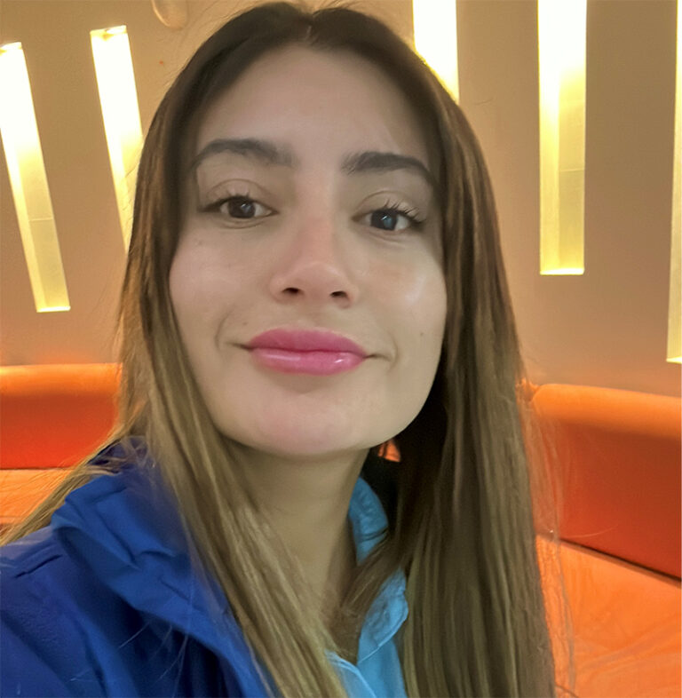 Yubytza Contreras - Minera Centinela