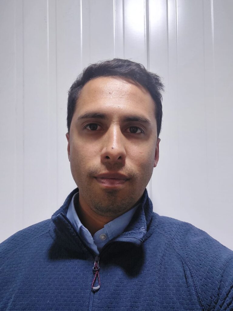 Javier López, minera Centinela.