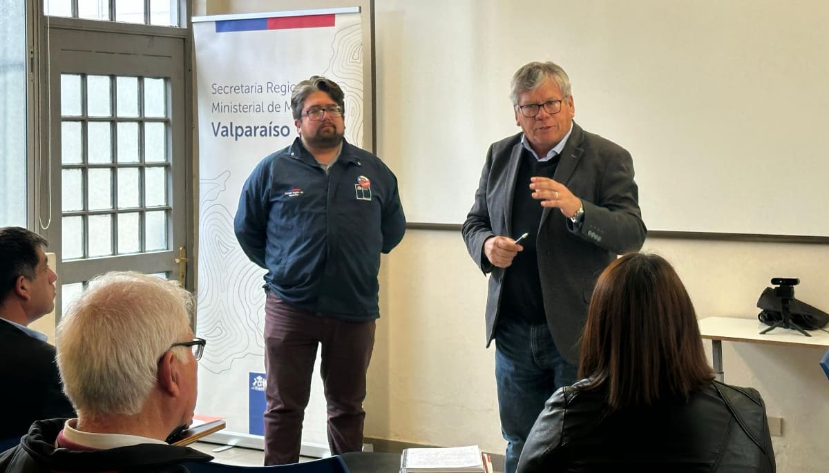 SONAMI refuerza su apoyo a la pequeña minería en mesa de gobernanza realizada en San Felipe