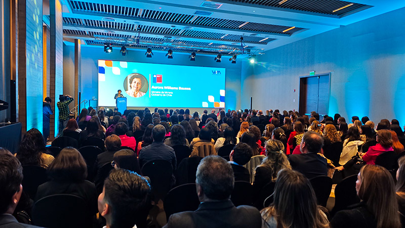 Premio Karen Poniachik 2025