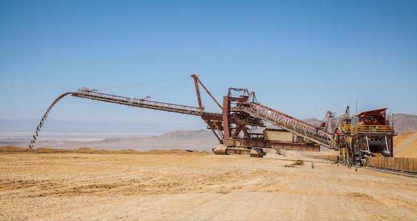 Codelco Radomiro Tomic inicia construcción del Spreader más grande de Sudamérica