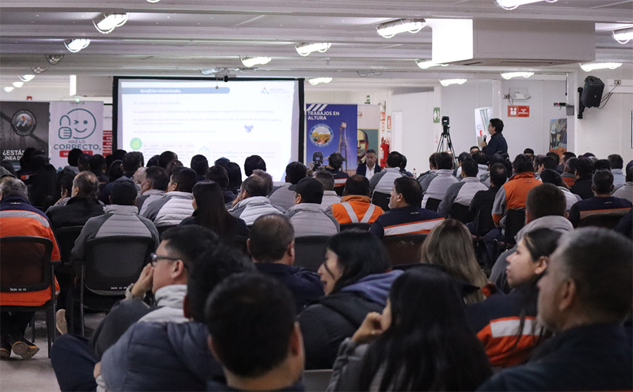 Sindicato de Minera Antucoya, del Grupo Luksic rechaza la última propuesta y se prepara para la huelga