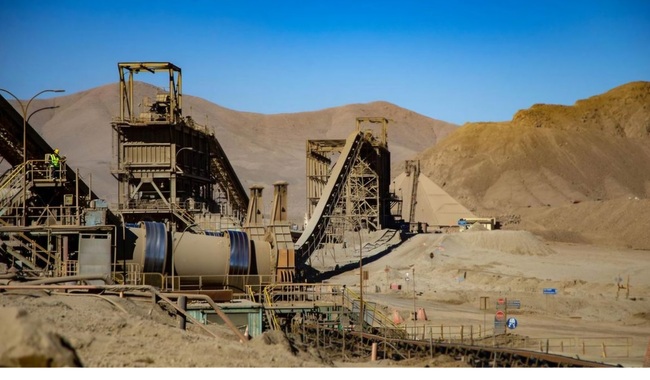 Huelga en Mantoverde impacta la producción y mantiene paralizadas las negociaciones colectivas