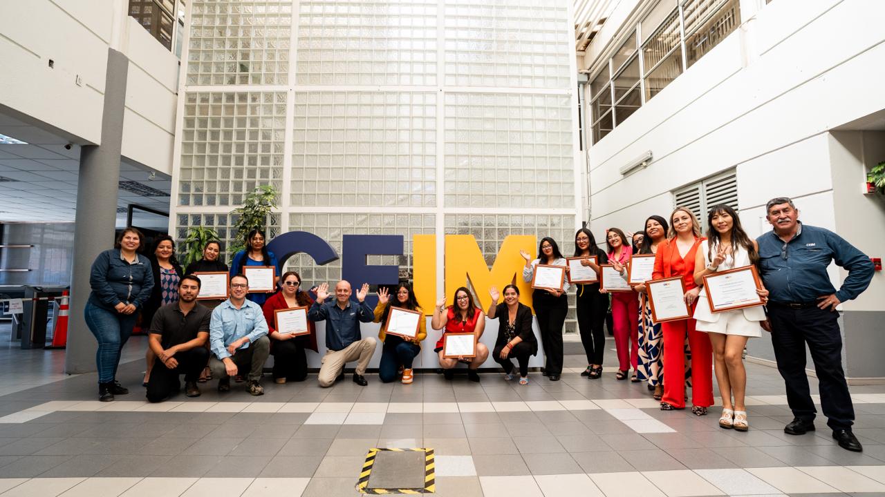 Minera Centinela cierra programas de formación que impulsan la empleabilidad femenina en minería