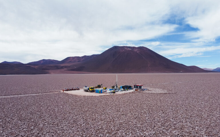 Contraloría da luz verde al primer contrato de la Estrategia Nacional del Litio para su puesta en marcha en Atacama