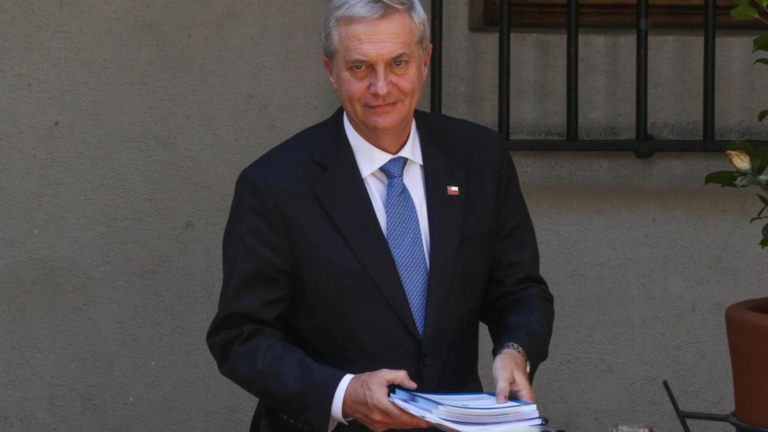 Presidente Kast inicia su mandato con acercamiento a Estados Unidos y acuerdos en minerales críticos