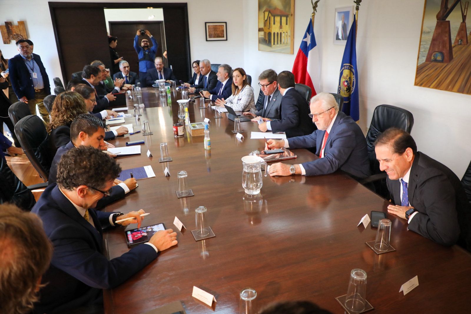 Biministro Daniel Mas se reúne con empresas mineras en Antofagasta