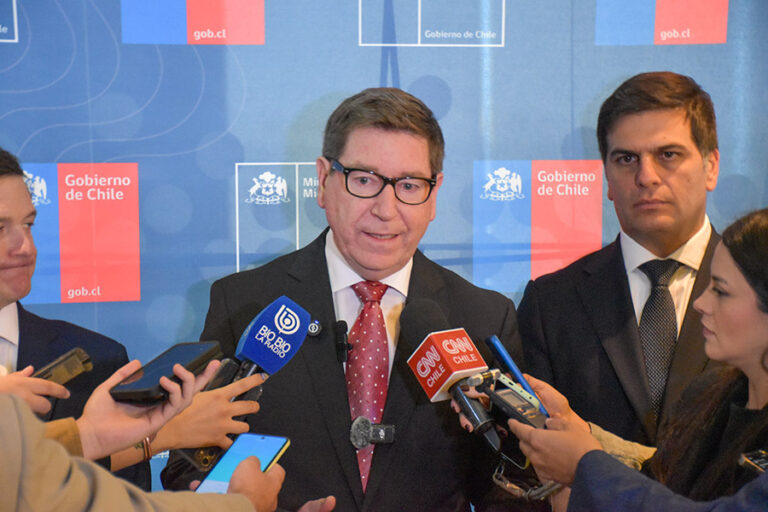 Biministro Daniel Mas destaca giro positivo de la inversión tras ingresos a tramitación ambiental de proyectos mineros por US$ 12.500 millones