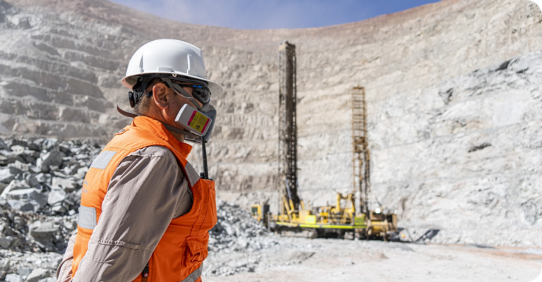 Sierra Gorda SCM cierra negociación colectiva anticipada y refuerza estabilidad laboral hasta 2029