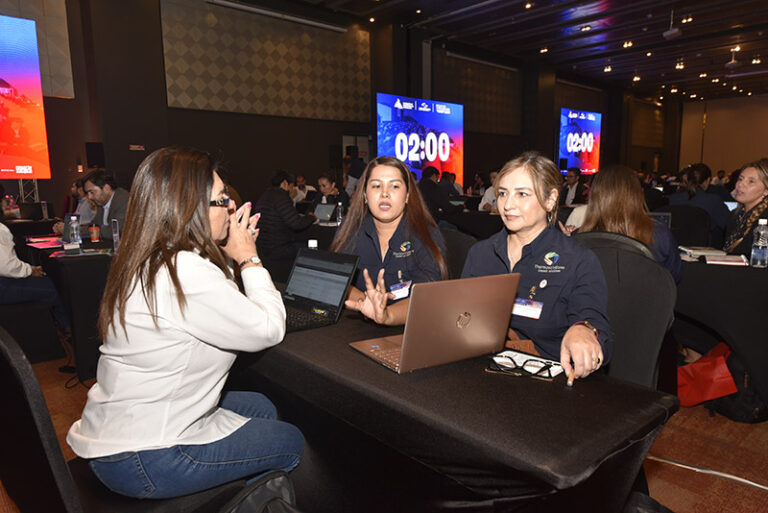 SICEP impulsa la competitividad de proveedores con llamado a actualización de datos