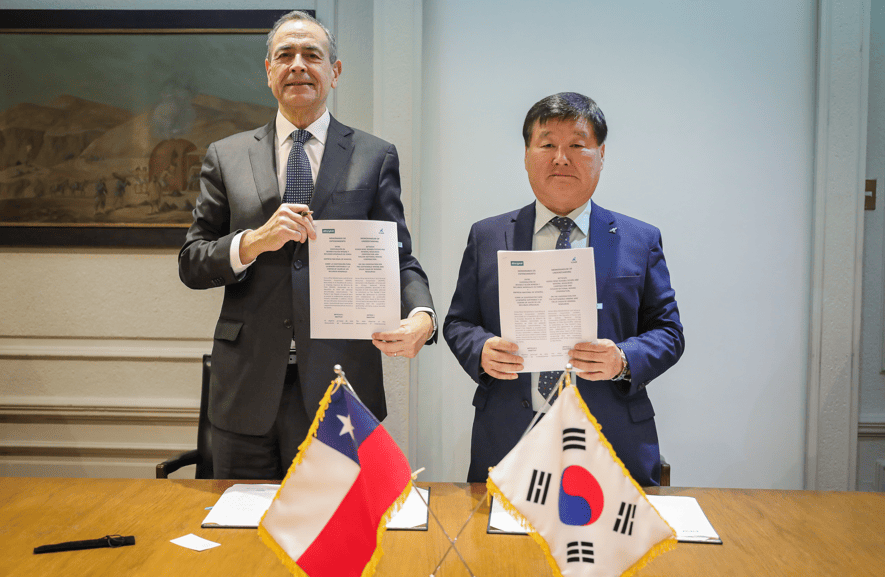 ENAMI y KOMIR renuevan alianza para impulsar inversión, innovación y proyectos mineros