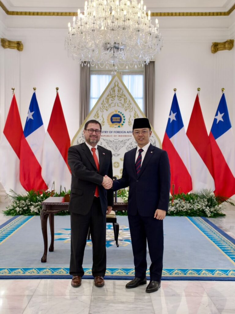 Ministerio de Asuntos Exteriores de Indonesia destaca fortalecimiento de la alianza económica con Chile