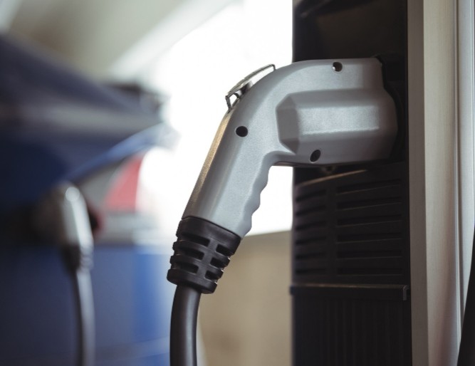 Minera Novandino incorporó camiones 100% eléctricos para transportar litio en la Región de Antofagasta.
