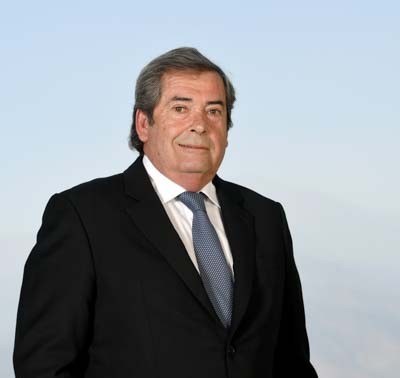 Juan Claro dejará de ser miembro del directorio de Antofagasta plc