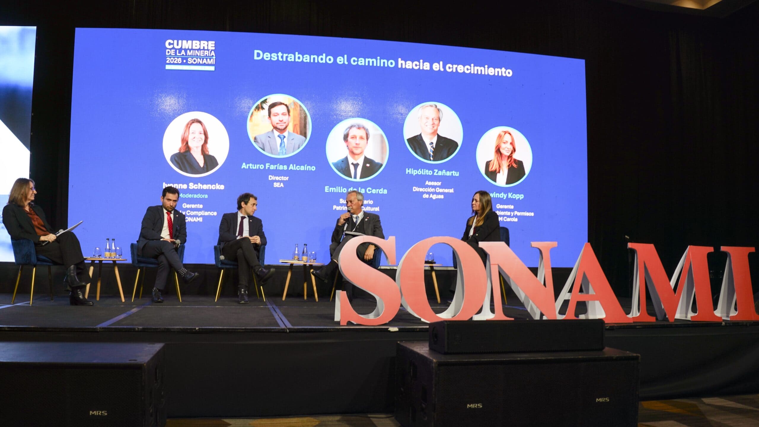 Siete debates que marcaron la Cumbre de la Minería SONAMI 2026
