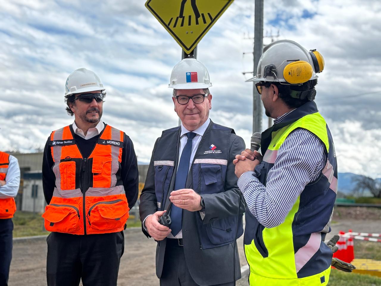 Se inaugura abastecimiento de agua desalada para la faena Los Bronces de Anglo American
